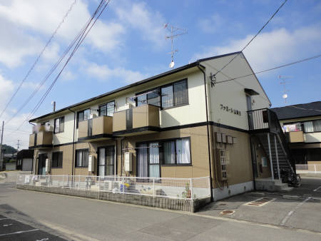 ファミール山岡Ｂ