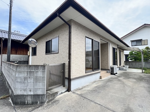 北鳥生町森借家