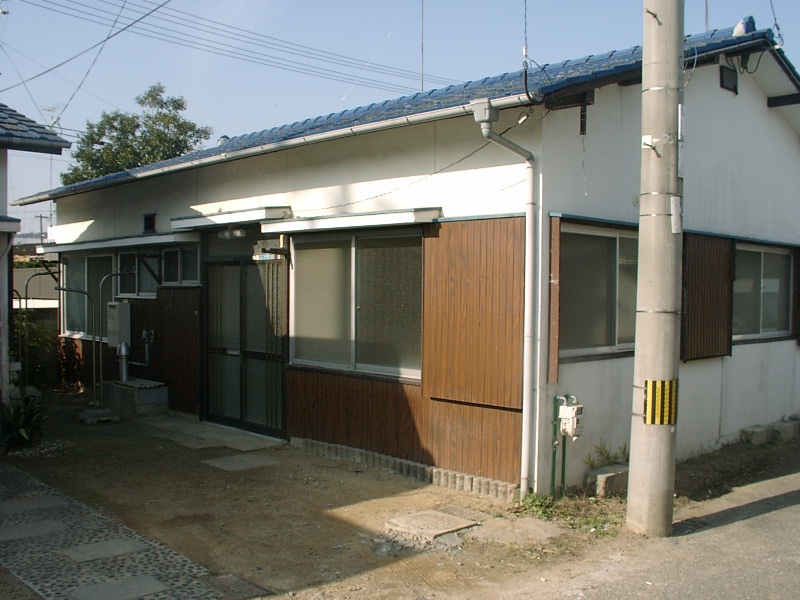 小泉西本借家